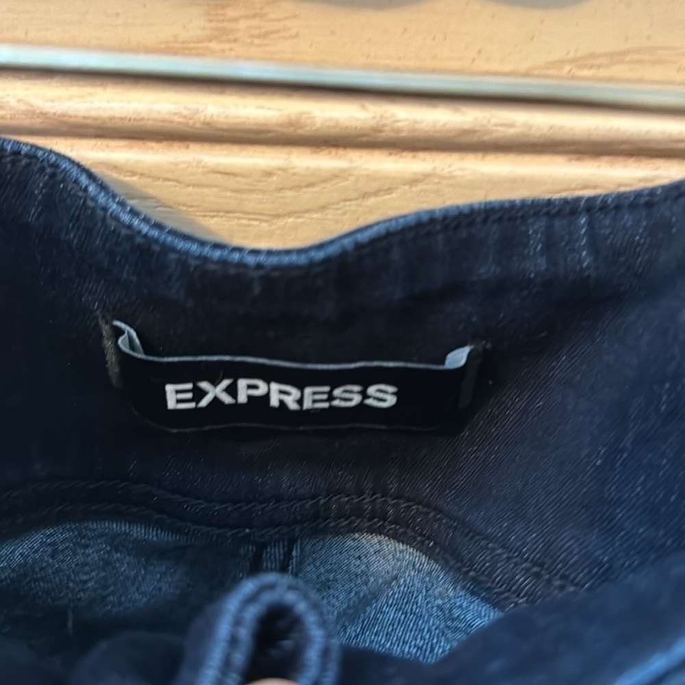 Express Pants - Picture 4 of 10